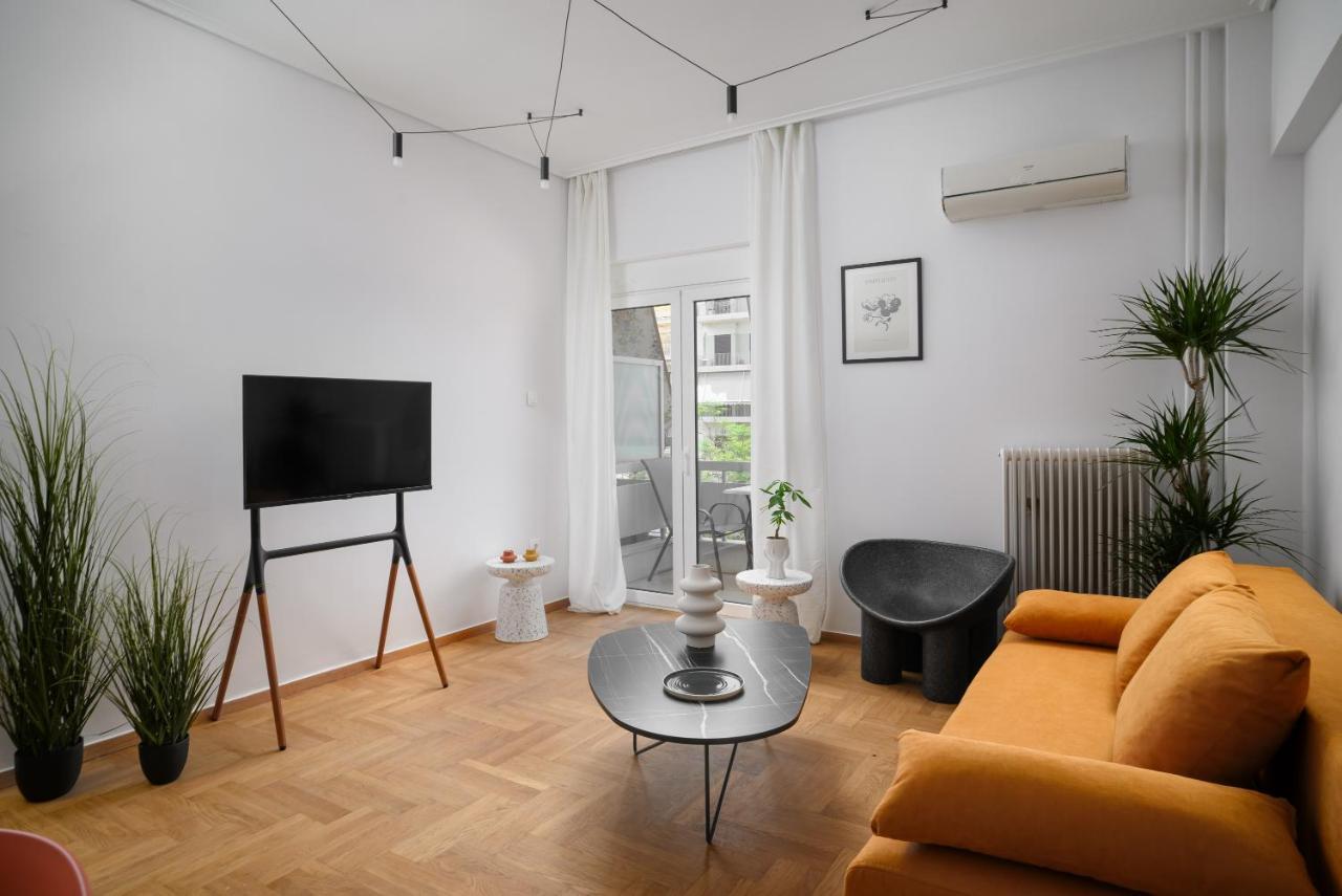 Apartment H Experience - Funky 1bd In Vibrant Nea Smirni