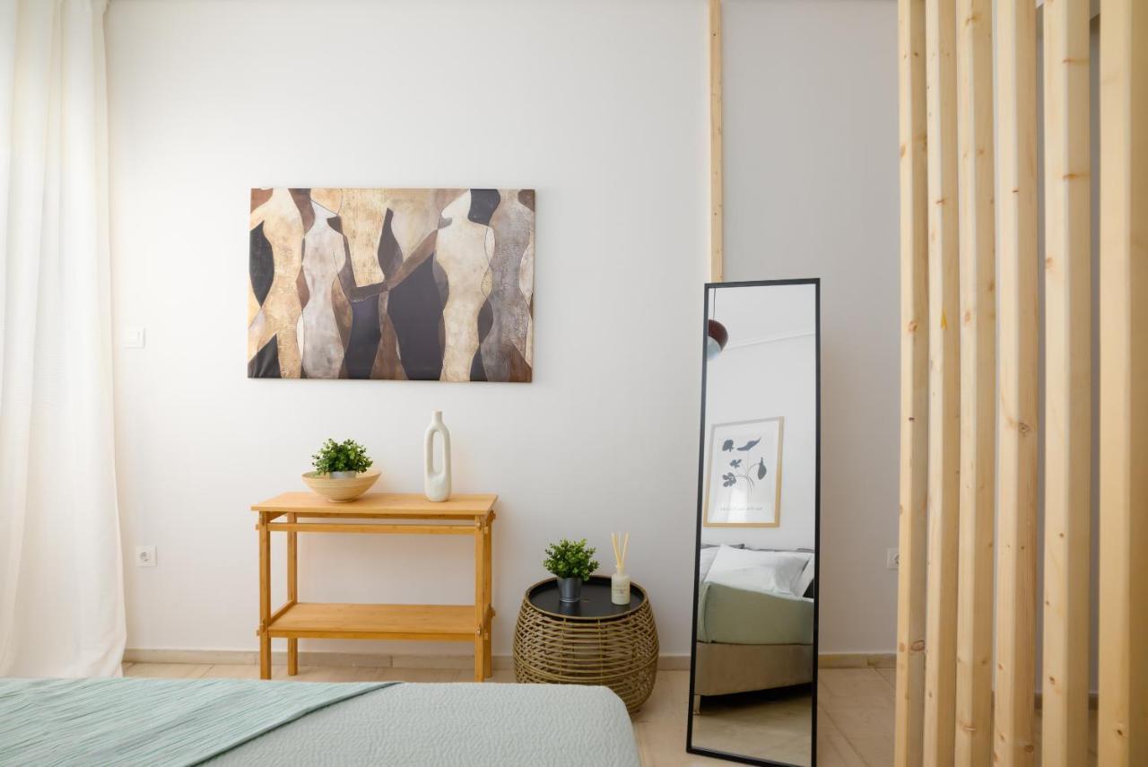 H Experience - Funky 1bd In Vibrant Nea Smirni Apartment