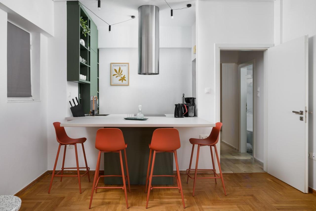 Apartment H Experience - Funky 1bd In Vibrant Nea Smirni Athens
